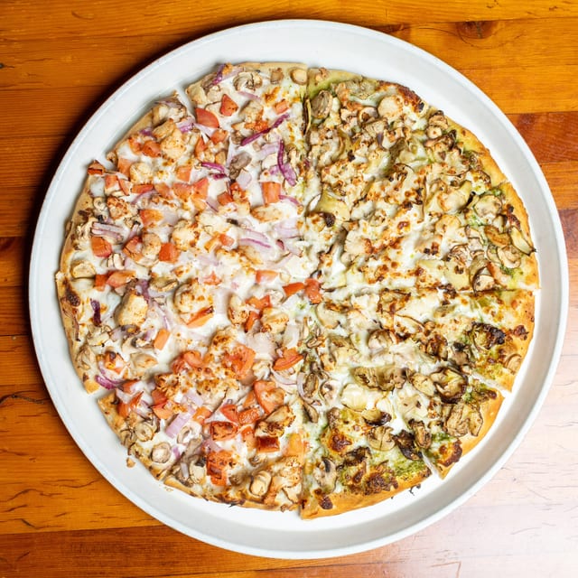 Party 18" Spinach Classic Pizza.